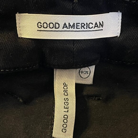 NWT Good American Good Legs Crop Stretch Skinny Jeans in Black001 Sz. 0 - Picture 3 of 4